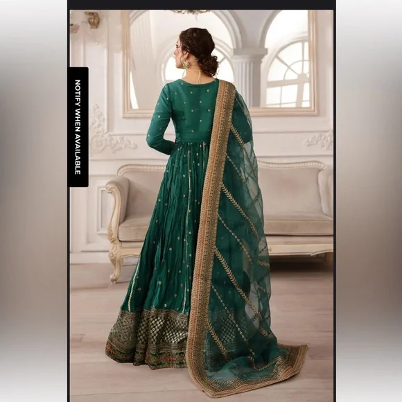 MARIA.B. 3 Piece Embroidered Raw Silk Lehenga Choli/Party/wedding wear Pakistani - Picture 5 of 5